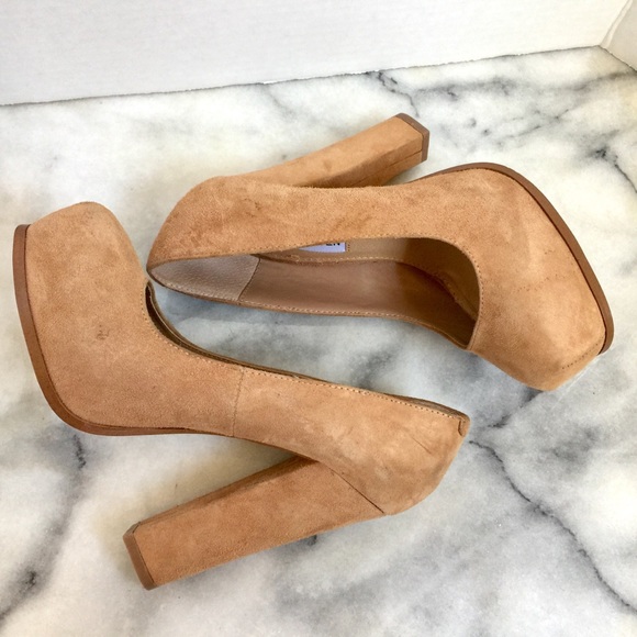 Steve Madden Shoes - Steve Madden Sarrina Nude Platform Heels
